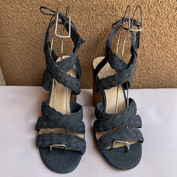 BCBGENERATION size 8 Ledina braided chambray denim cross cross heels w ankle tie - Picture 3 of 13